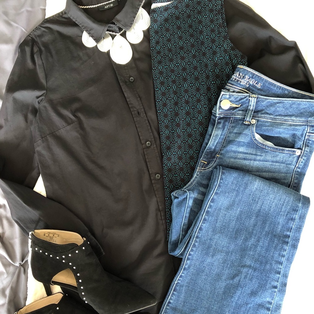 EUC-Apt. 9 Black ButtonDown Career Separate Size M